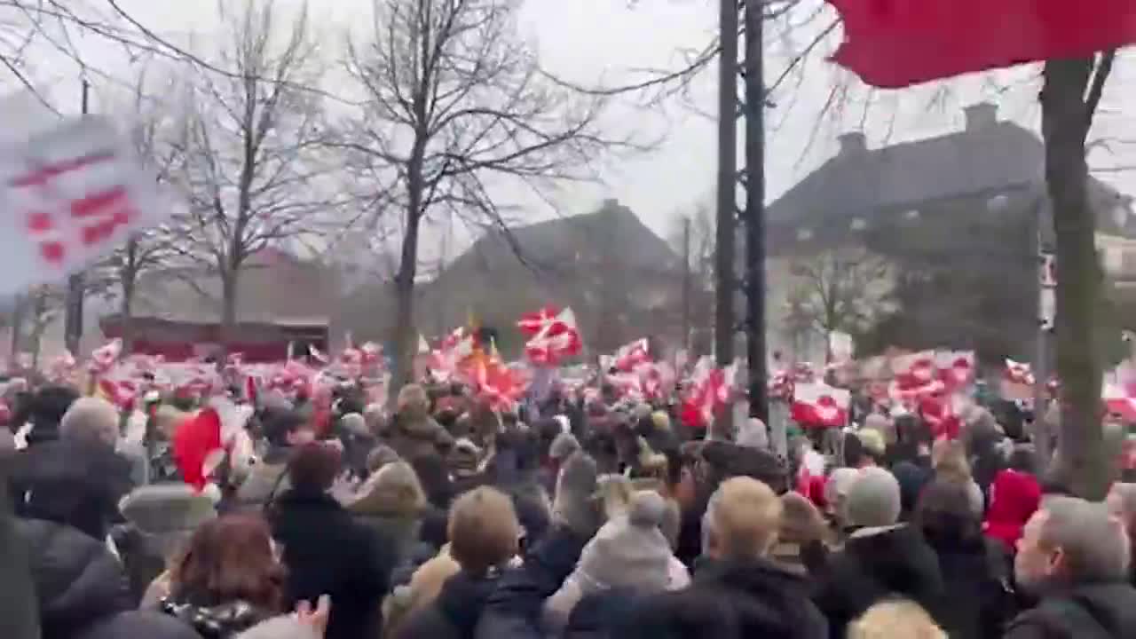 Miles de personas se manifiestan en Groenlandia y Dinamarca contra el expansionismo de EEUU