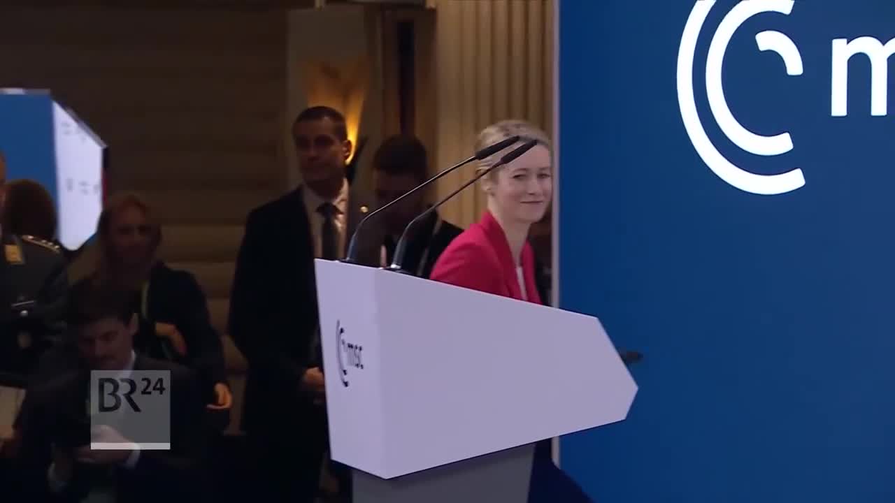 Kallas defiende los valores europeos, responde a EEUU y asegura que Rusia está 