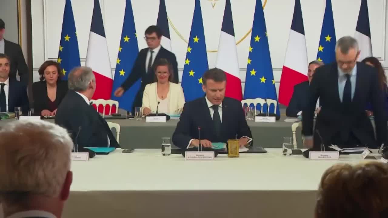 Macron anuncia un aumento de la capacidad del armamento nuclear de Francia