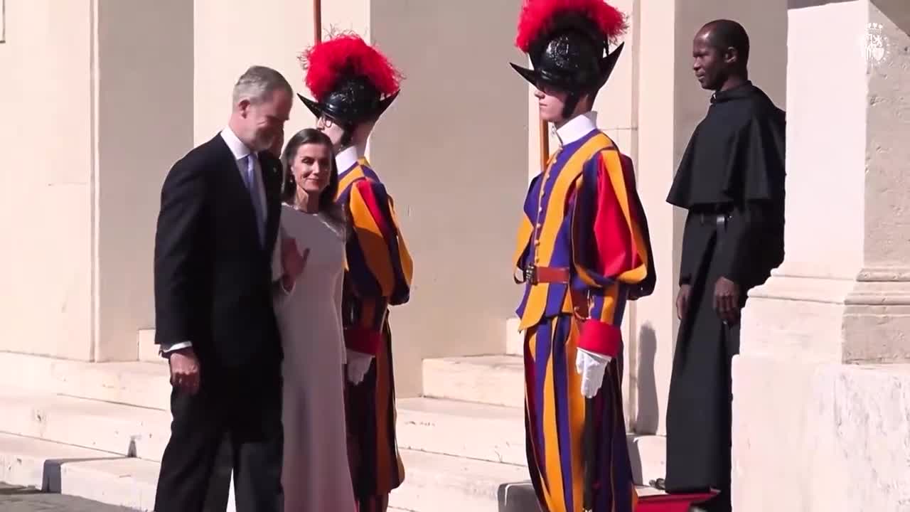 Los Reyes se reúnen con León XIV en su visita al Vaticano