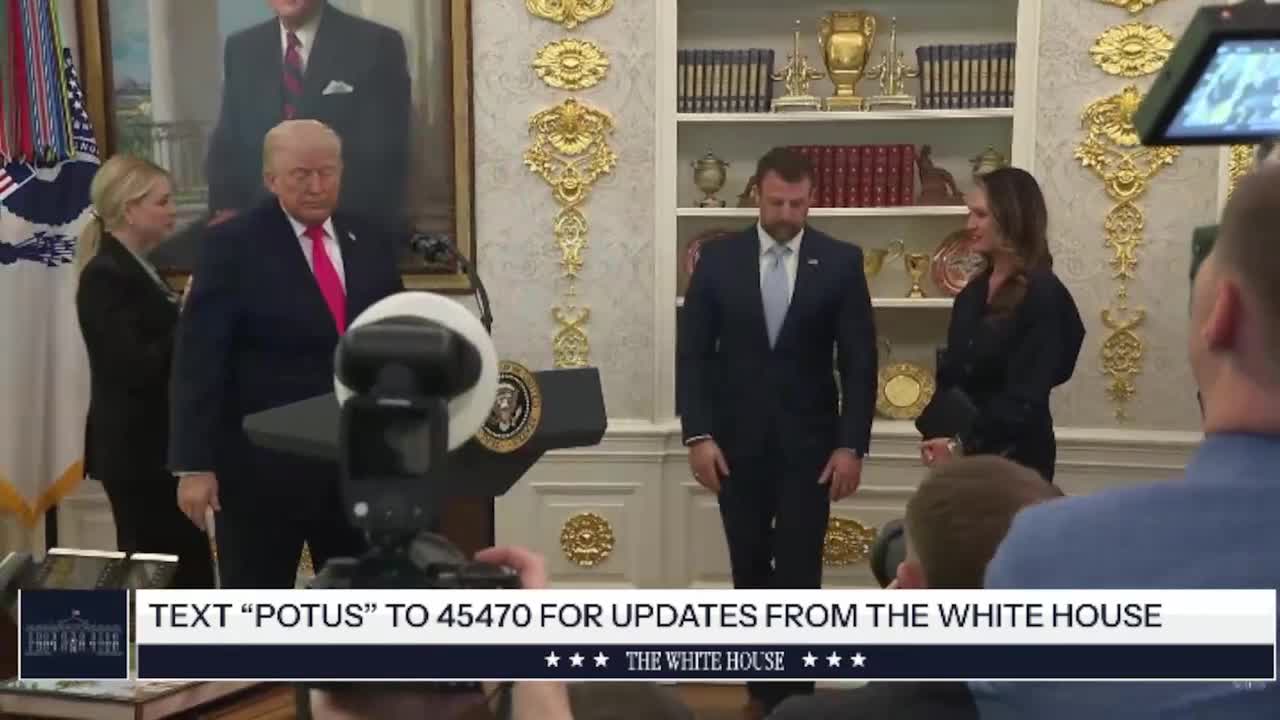 Trump preside la ceremonia de jura del cargo del nuevo secretario de Seguridad Nacional