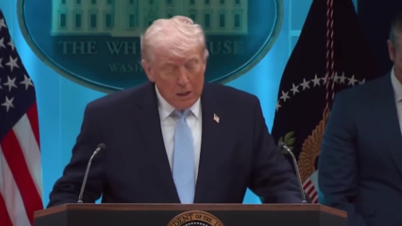 Trump anuncia el cierre perimetral del estrecho de Ormuz