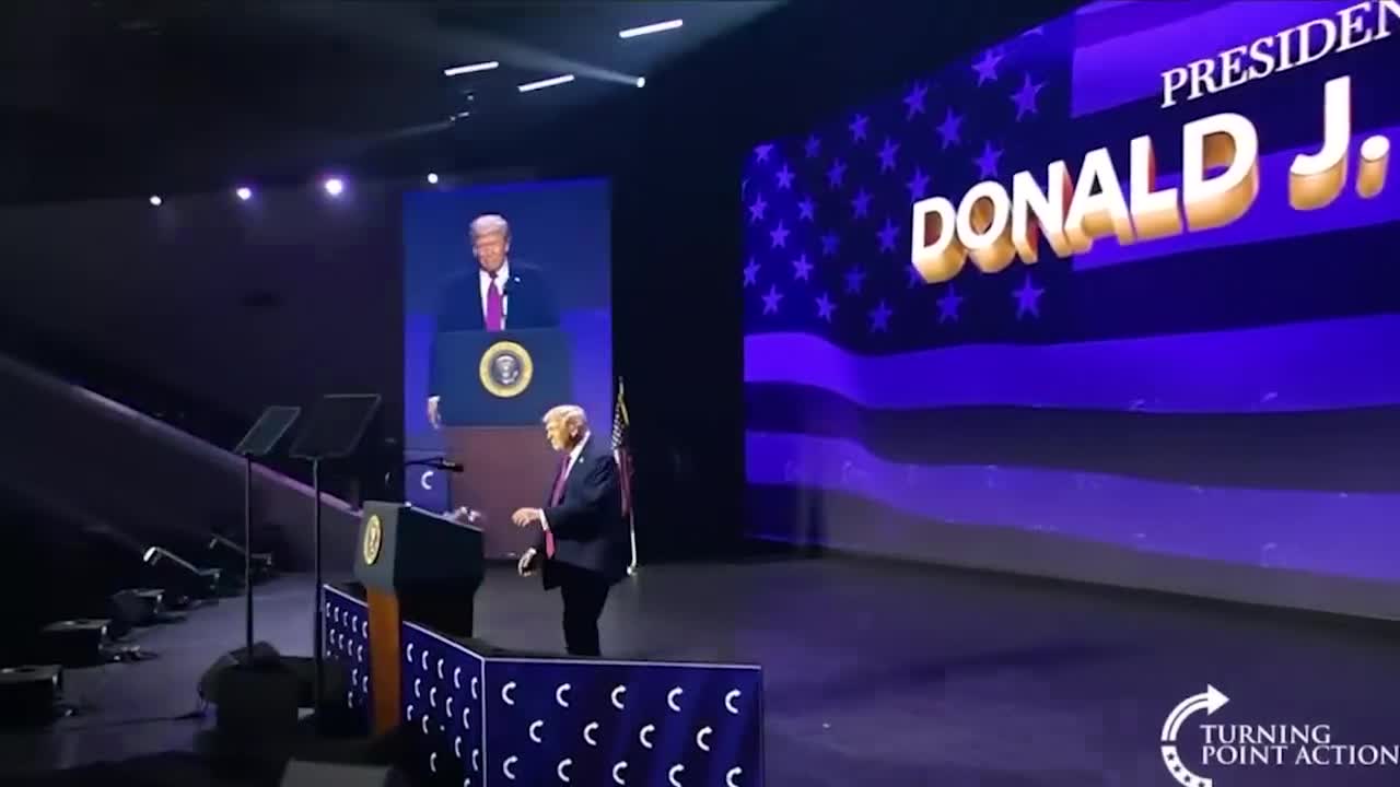 Trump plantea hacerse con el material nuclear iraní y advierte de vías 