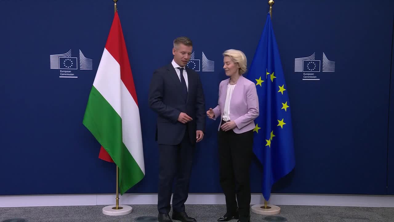 Von der Leyen anuncia el desbloqueo de 16.400 millones para Hungría tras pactar reformas democr
