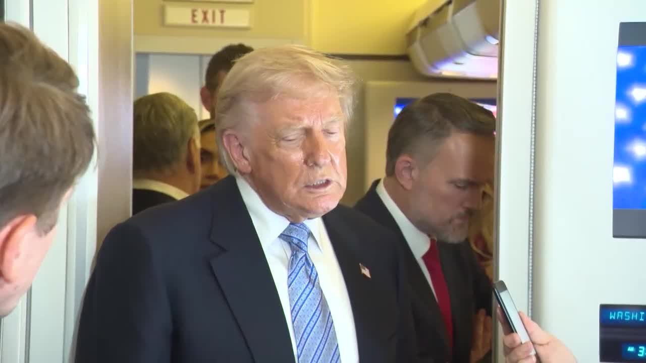 Trump apunta que está 