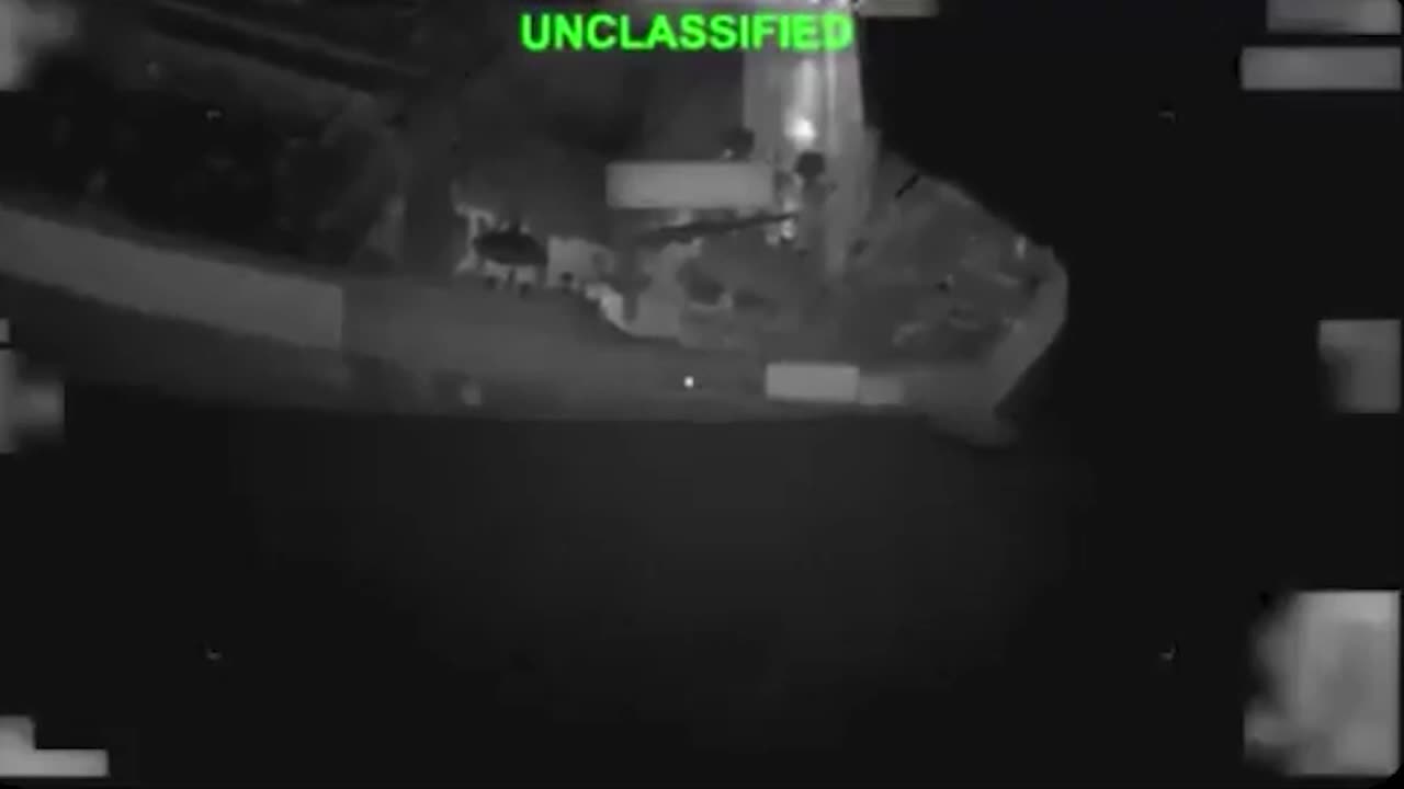 El Ejército de EEUU anuncia ataques contra una isla iraní en el estrecho de Ormuz