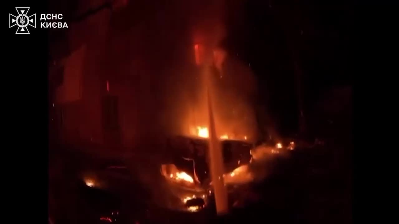 Ucrania responde tras uno de los mayores ataques rusos desde el inicio de la guerra en Kiev