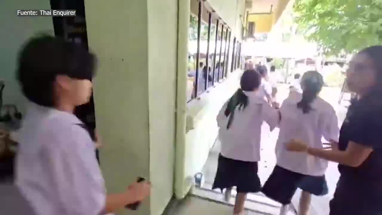 Al menos seis muertos y una quincena de heridos en un tiroteo en un colegio en Nonthaburi