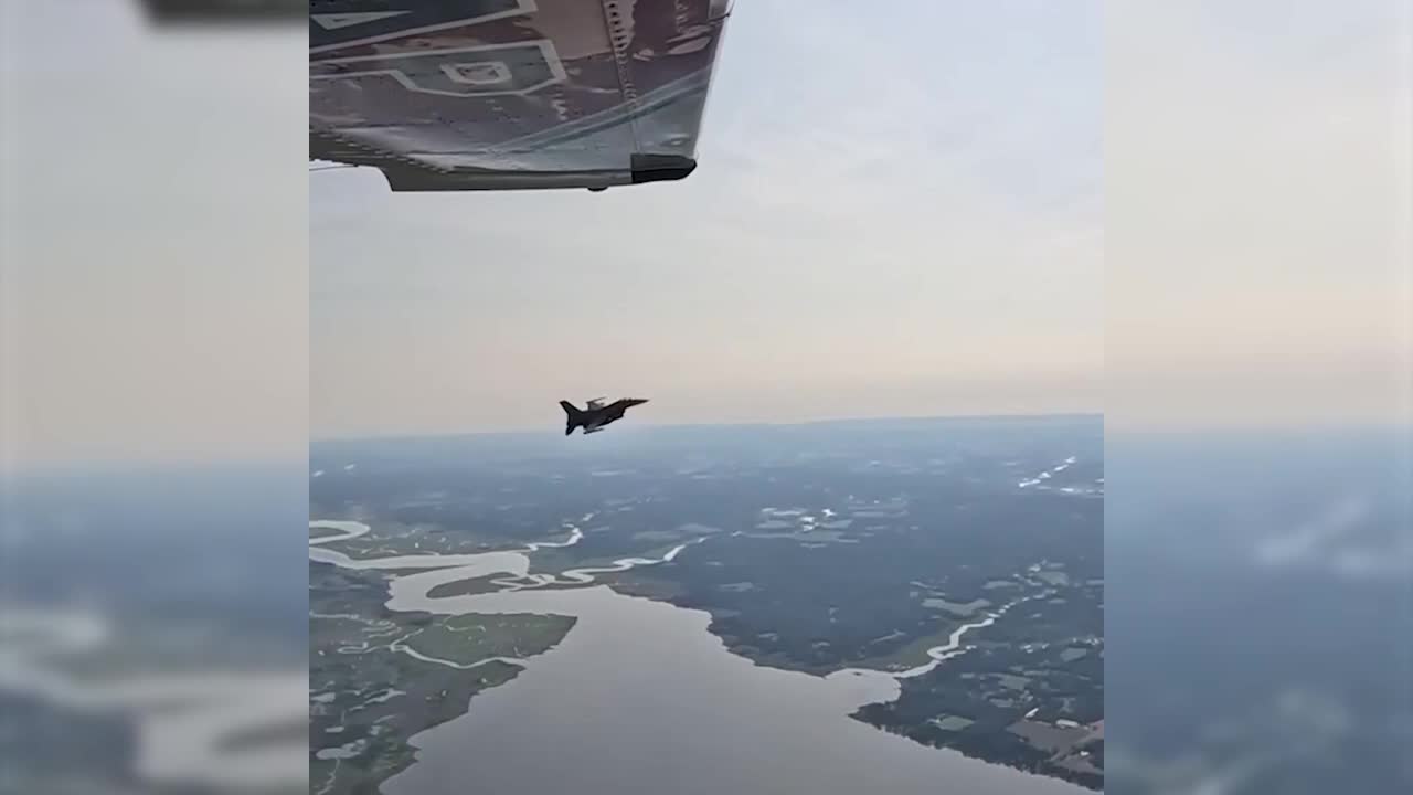 Interceptan 2 aviones tras violar el espacio aéreo cerca de un club de golf donde estaba Trump