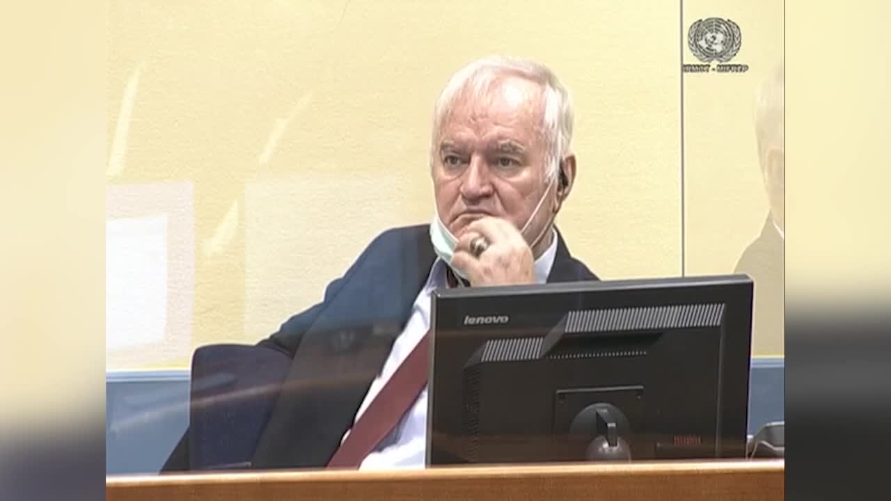 Muere Ratko Mladic, el 'carnicero de Bosnia', condenado por crímenes de lesa humanidad