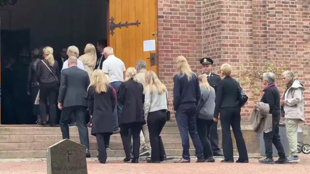 Noruega se despide del rey Harald V en una emotiva ceremonia junto a la familia real