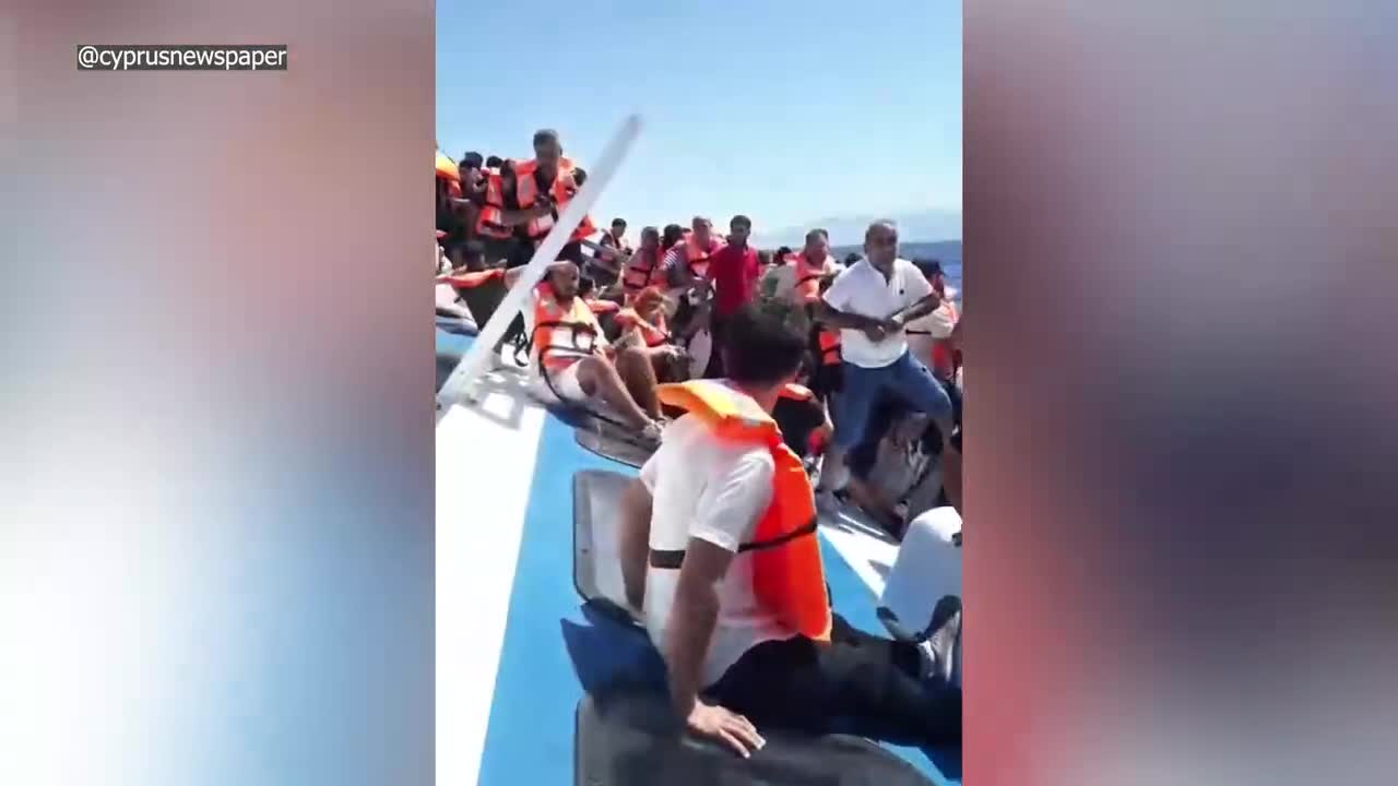 Al menos siete muertos tras hundirse un ferry con 267 personas en la costa del norte de Chipre