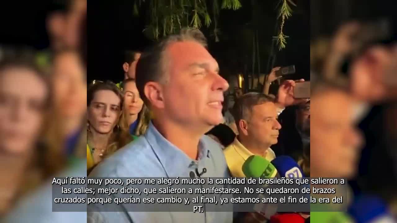Flávio Bolsonaro: 