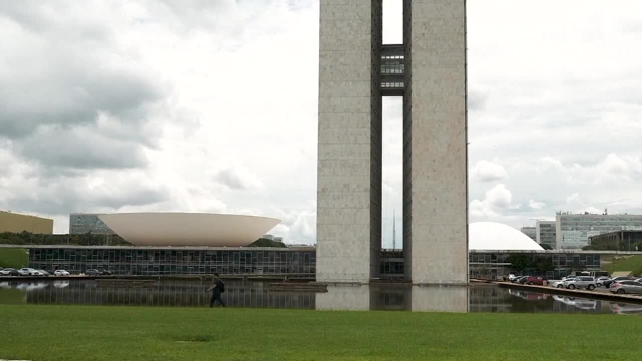 Justicia de Brasil ordena la investigación contra Flávio Bolsonaro por financiación irregular